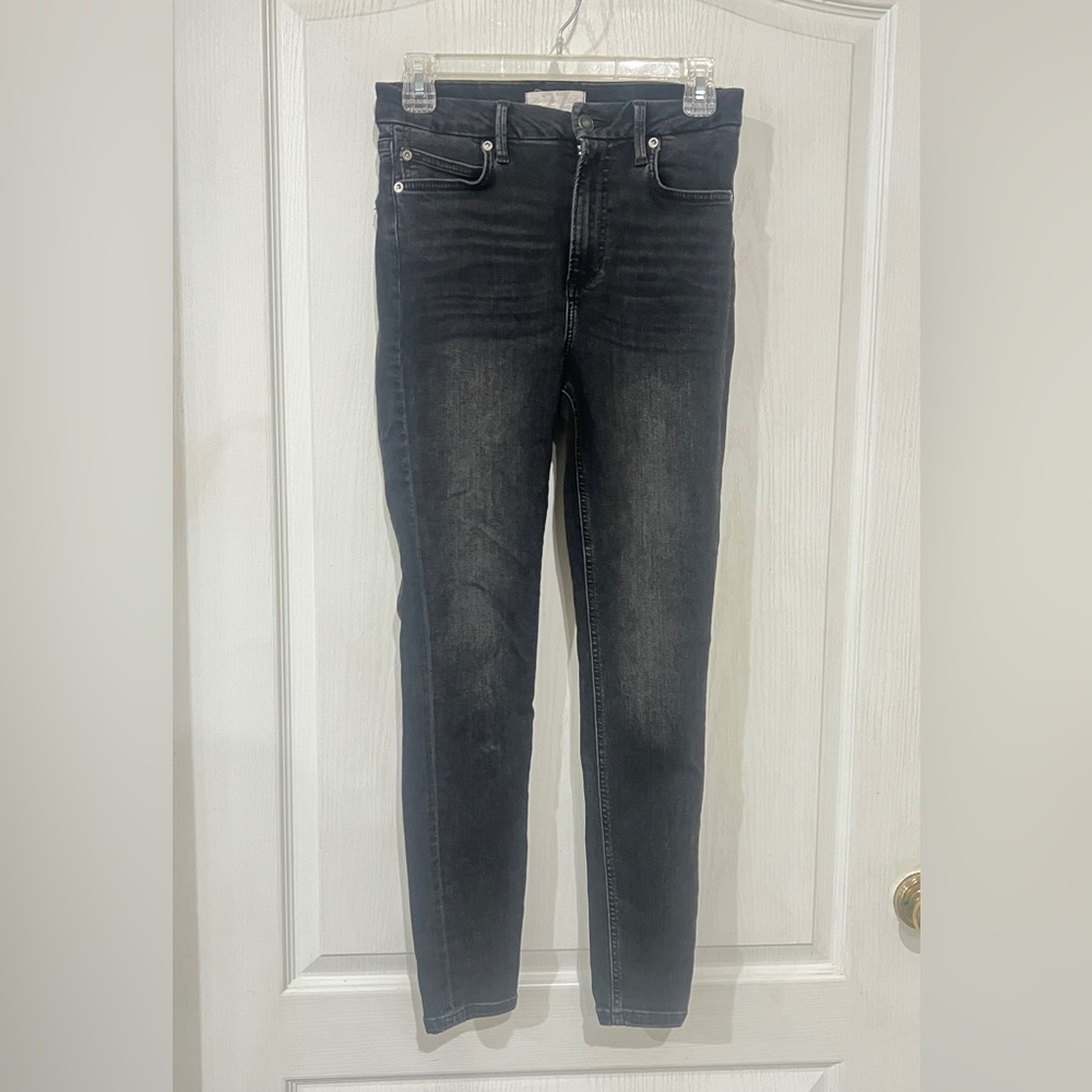 FINAL PRICE Free People Ladies Black Skinny Jeans